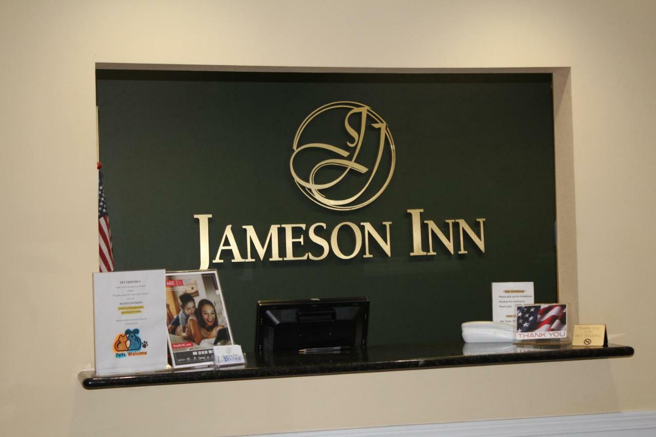 Jameson Inn - Oakwood Exterior photo